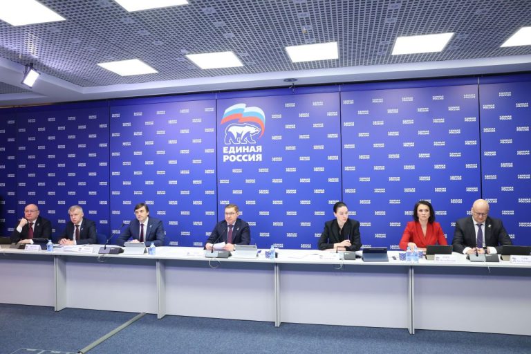 Сергей Кравцов: Регионы досрочно строят новые школы по нацпроекту «Молодежь и дети»