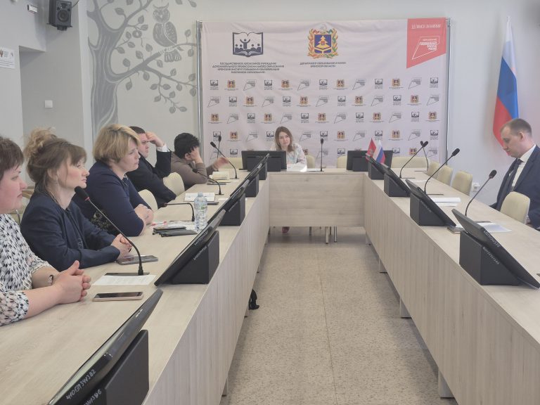 Круглый стол «Повышение качества математического и естественно-научного образования в Брянской области»